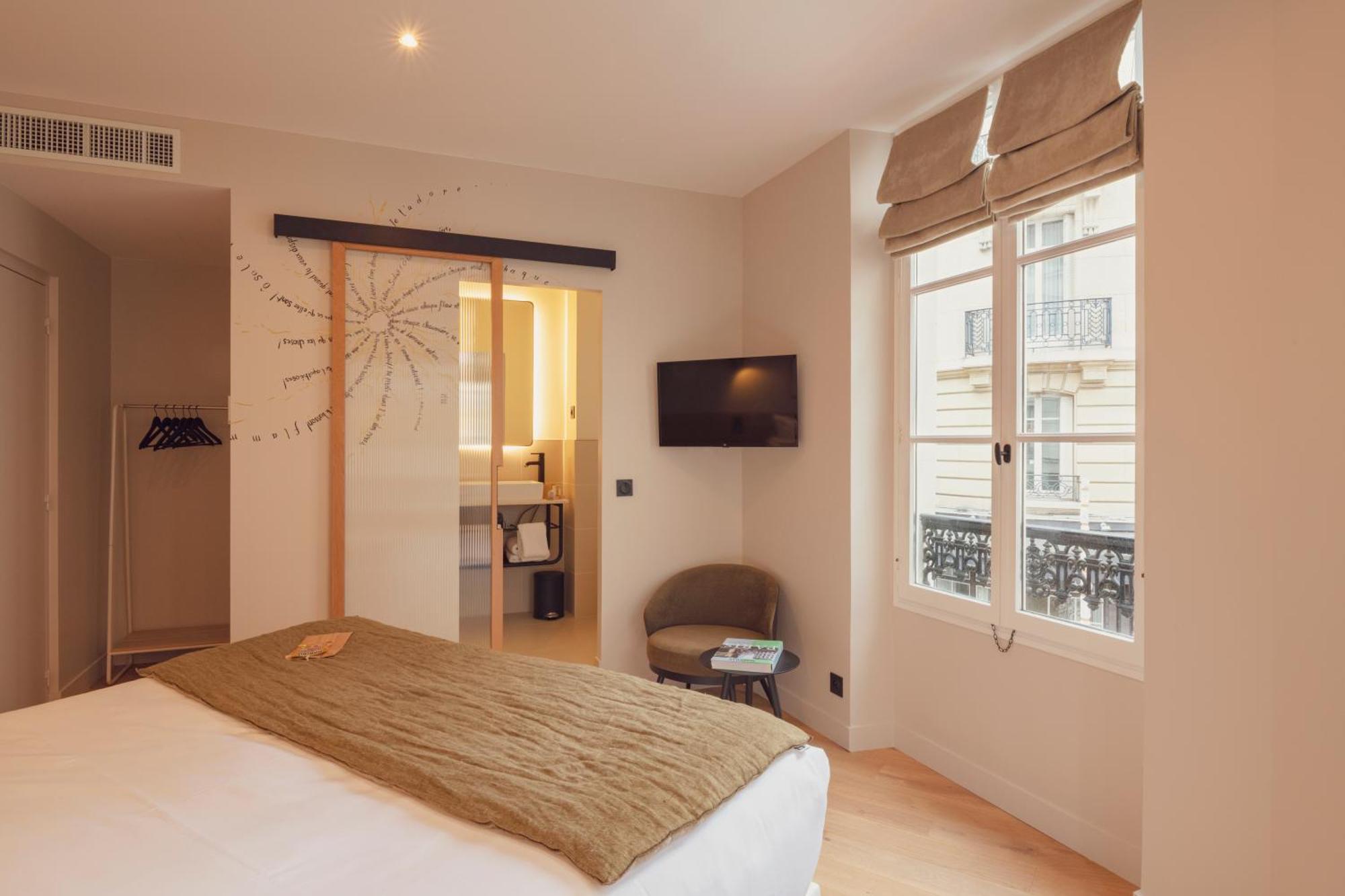 Tinah Paris, Champs Elysees Exterior photo